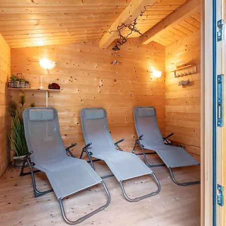 Guest house Jaegerhof 3*