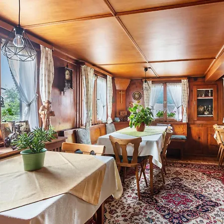 Guest house Jaegerhof 3*